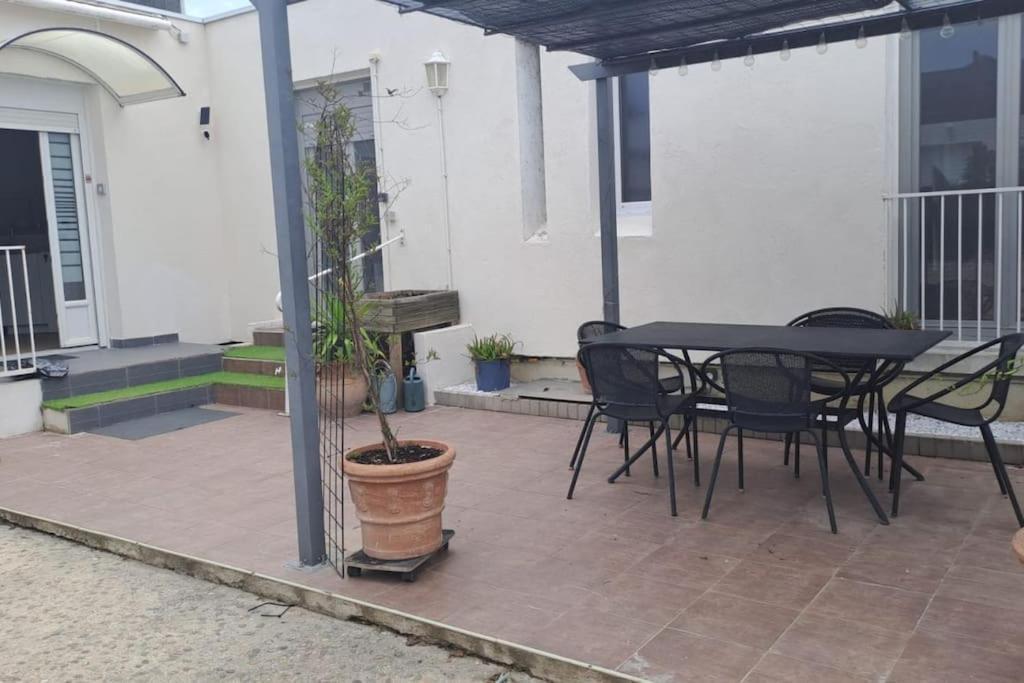 Maison Paisible Et Ensoleillee Aviñón Exterior foto